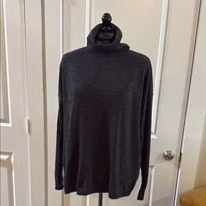 Z Supply Black Relaxed Fit Sweatshirt